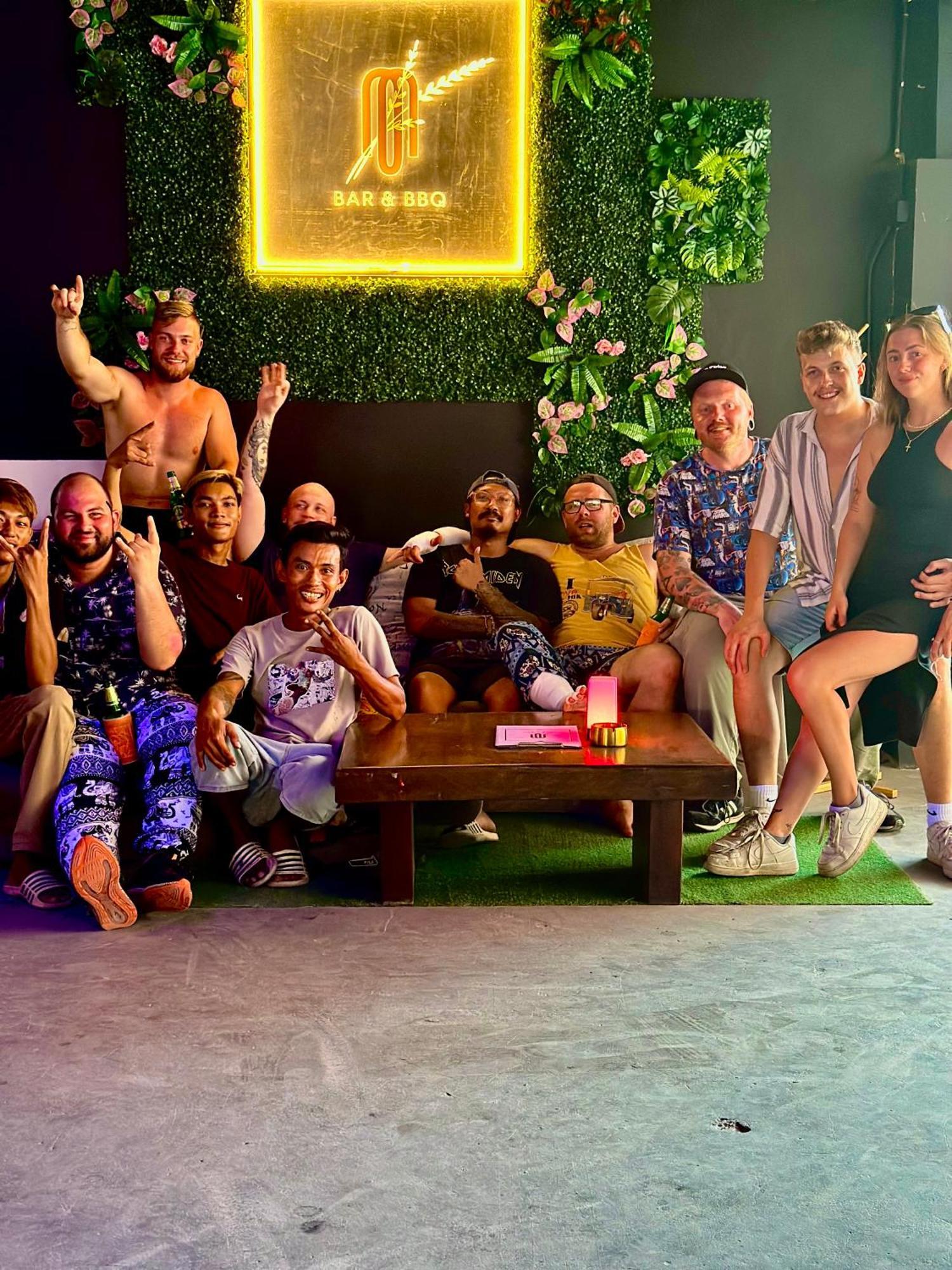 Mbar Hostel Hatrin Kültér fotó