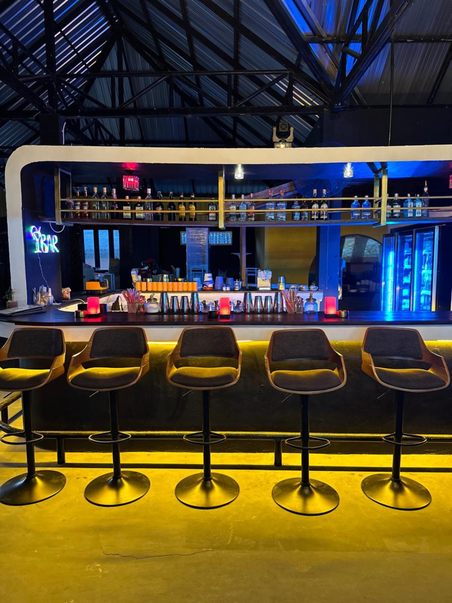 Mbar Hostel Hatrin Kültér fotó