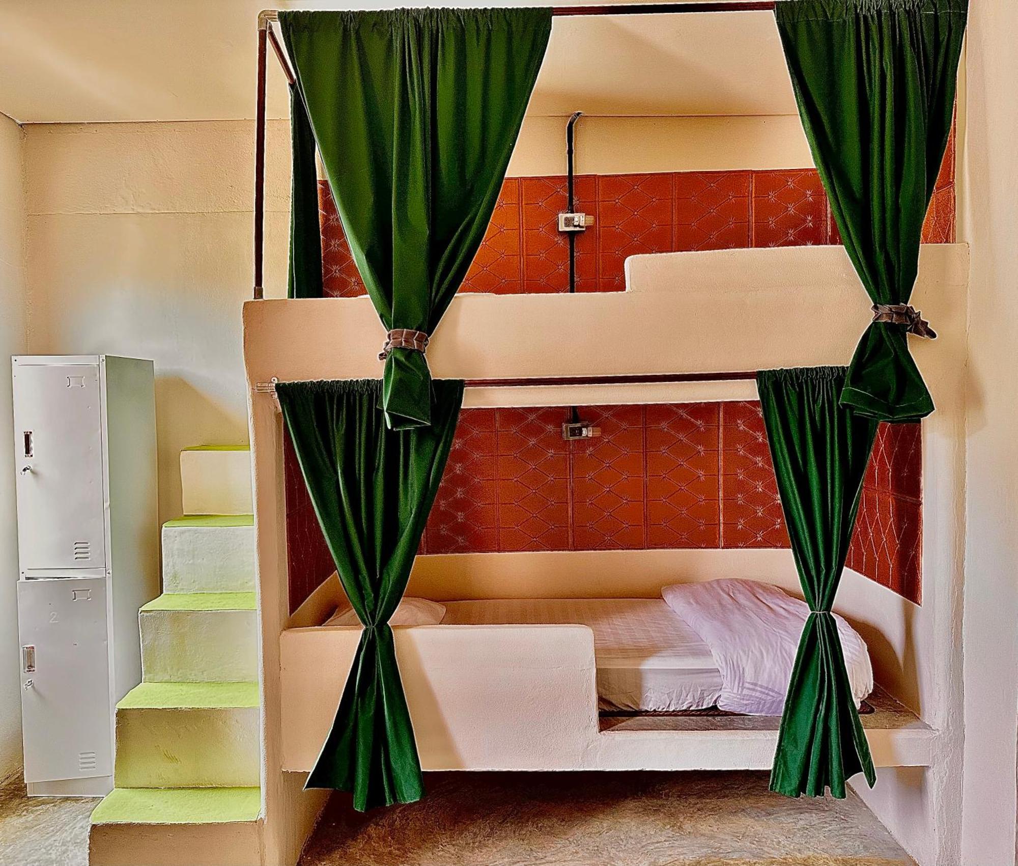 Mbar Hostel Hatrin Szoba fotó