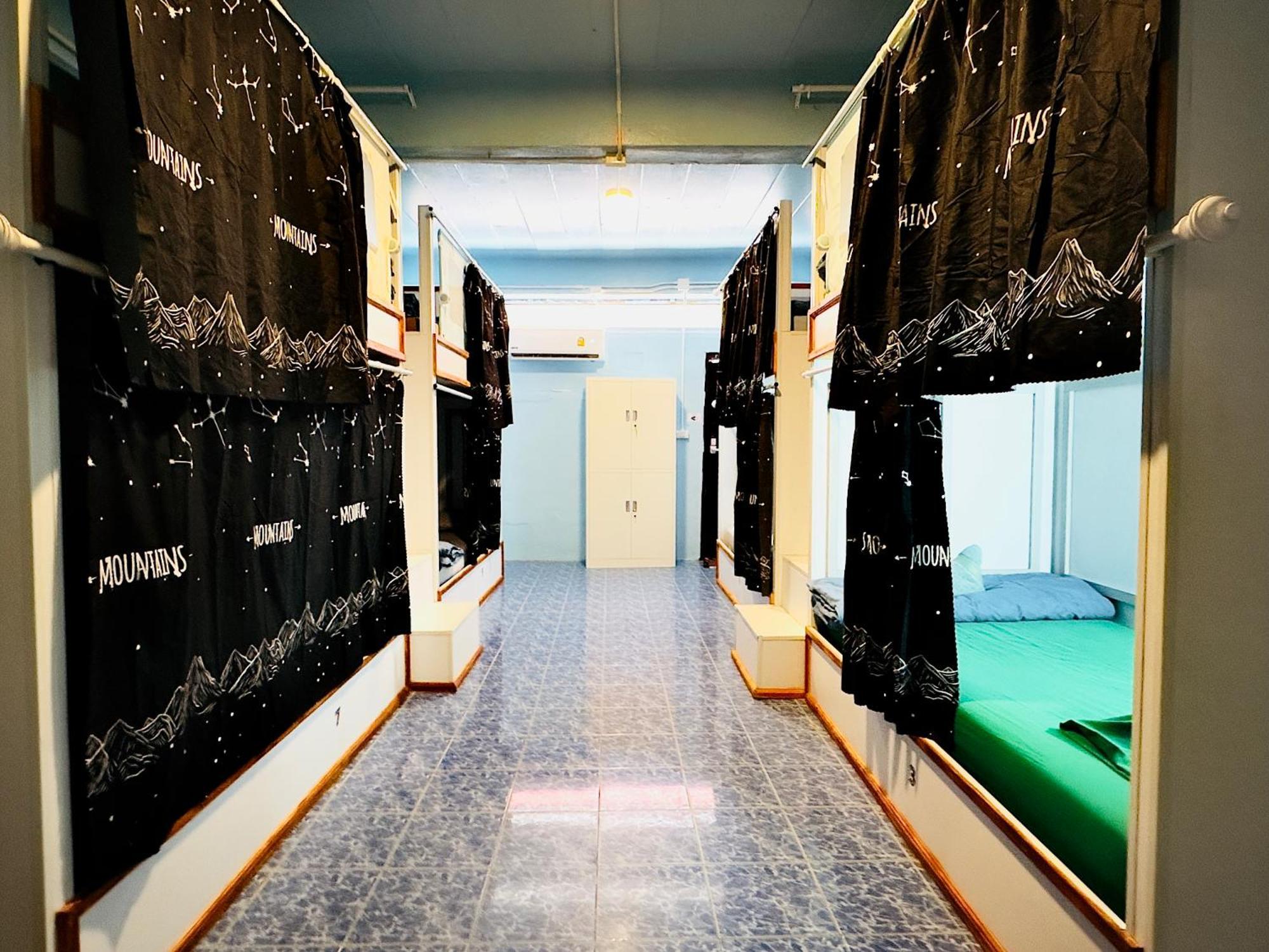 Mbar Hostel Hatrin Szoba fotó